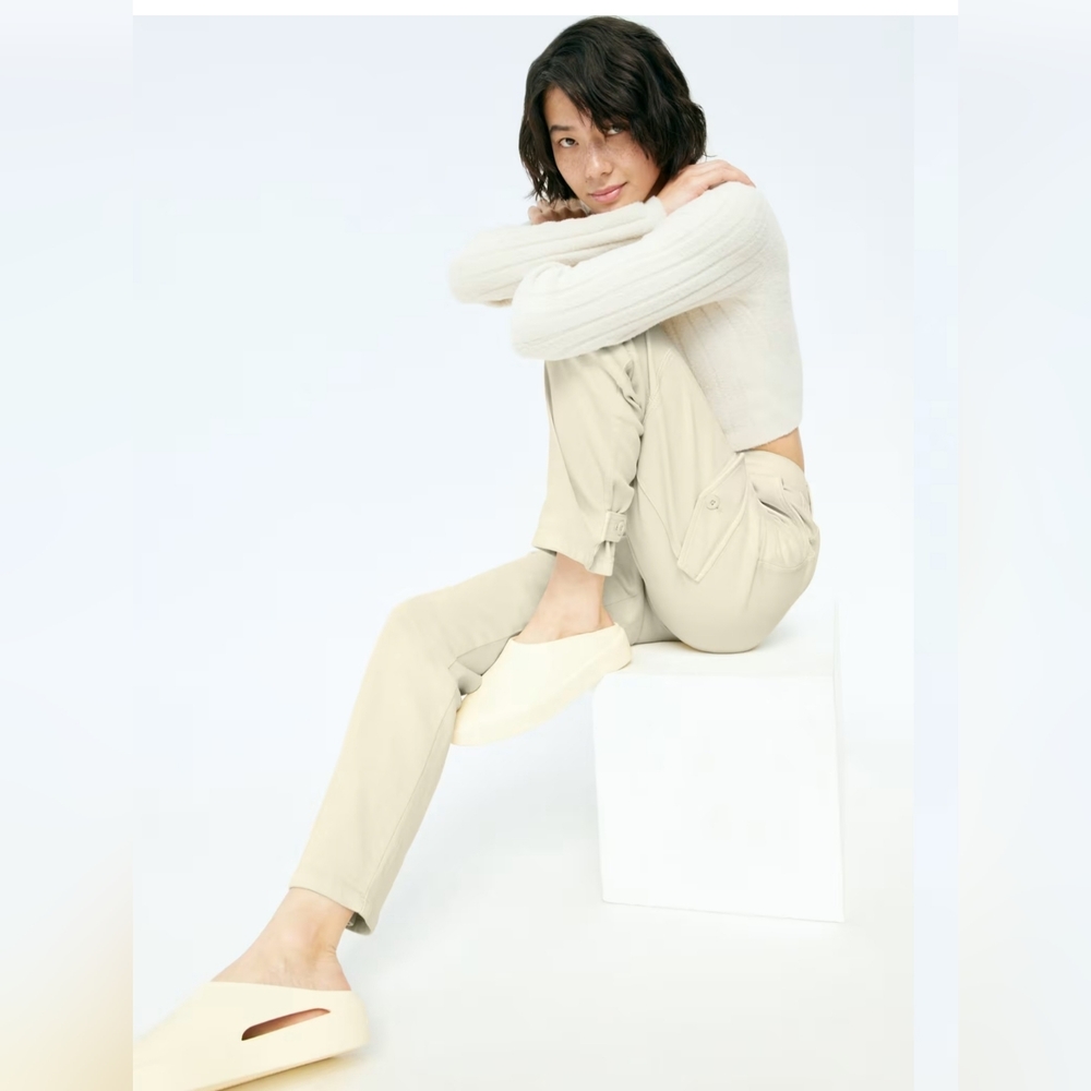 Aritzia WILFRED FREE  Cargo Jean - Ivory Off White - 0